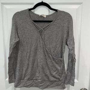 Soft Gray Womens Long sleeve top size Medium